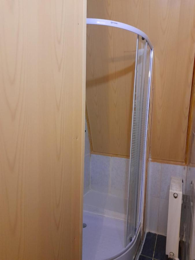 Barlogul Ursilor Lepsa Hotell Exteriör bild